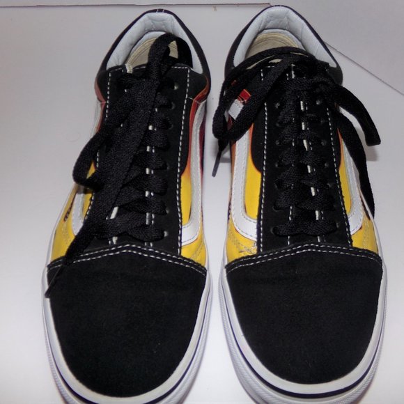VANS MENS 6.5 WOMENS 8 REALLY COOL WITH FLAMES ON THE SIDE LIKE NEW LOVE THEM! - Picture 3 of 12